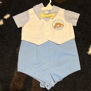 Three Little Bear Vintage outfit size 6-9 months